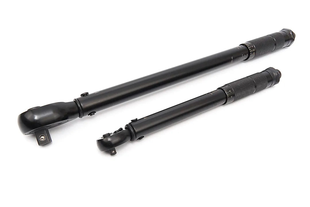 Set chiavi dinamometriche 5 pezzi, 1/4” (5–25 Nm) e 1/2” (2–210 Nm), con prolunga 125 mm e adattatore, cricchetto chiavi momento chiave, HBM Olanda
