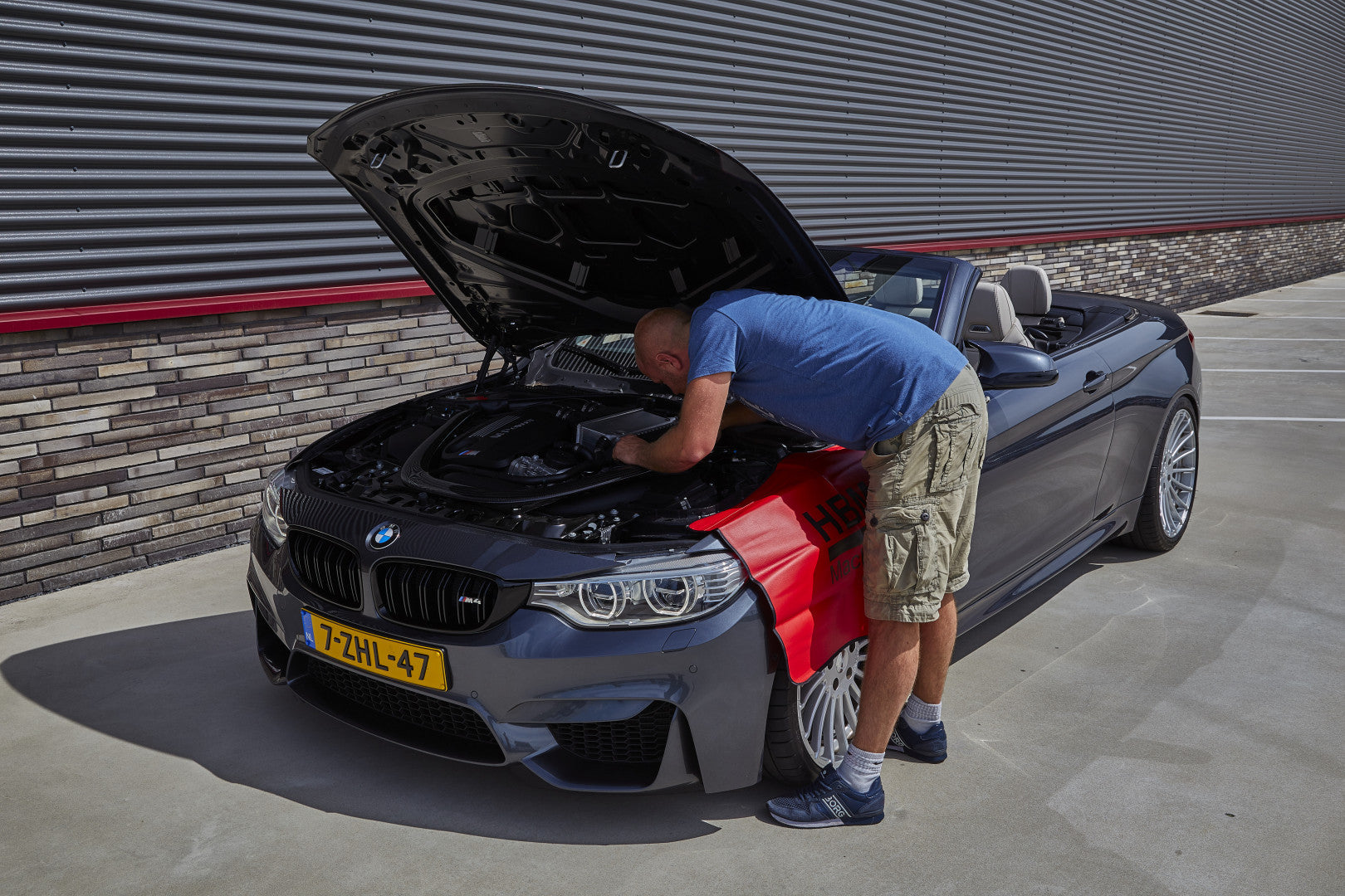 Tappetino di protezione del parafango, copri-parafango protettivo, copertura magnetica impermeabile per auto, grandi dimensioni parafango dell'auto di universale per auto o suv, per meccanico, carrozzeria 120 × 100 cm HBM Machines Olanda