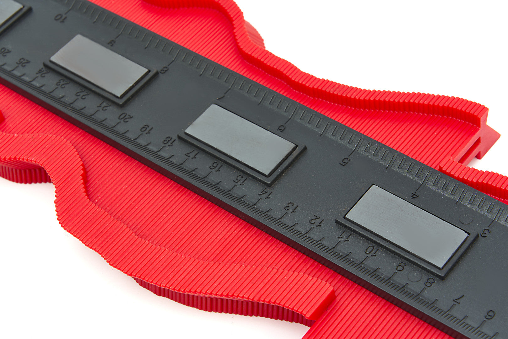 Calibro per contorni, 535 × 100 × 20 mm, stencil universale, duplicatore di profili per copiare forme irregolari con precisione, per facilitare il trasferimento di contorni, con scala graduata e supporto magnetico, per posa a pavimento