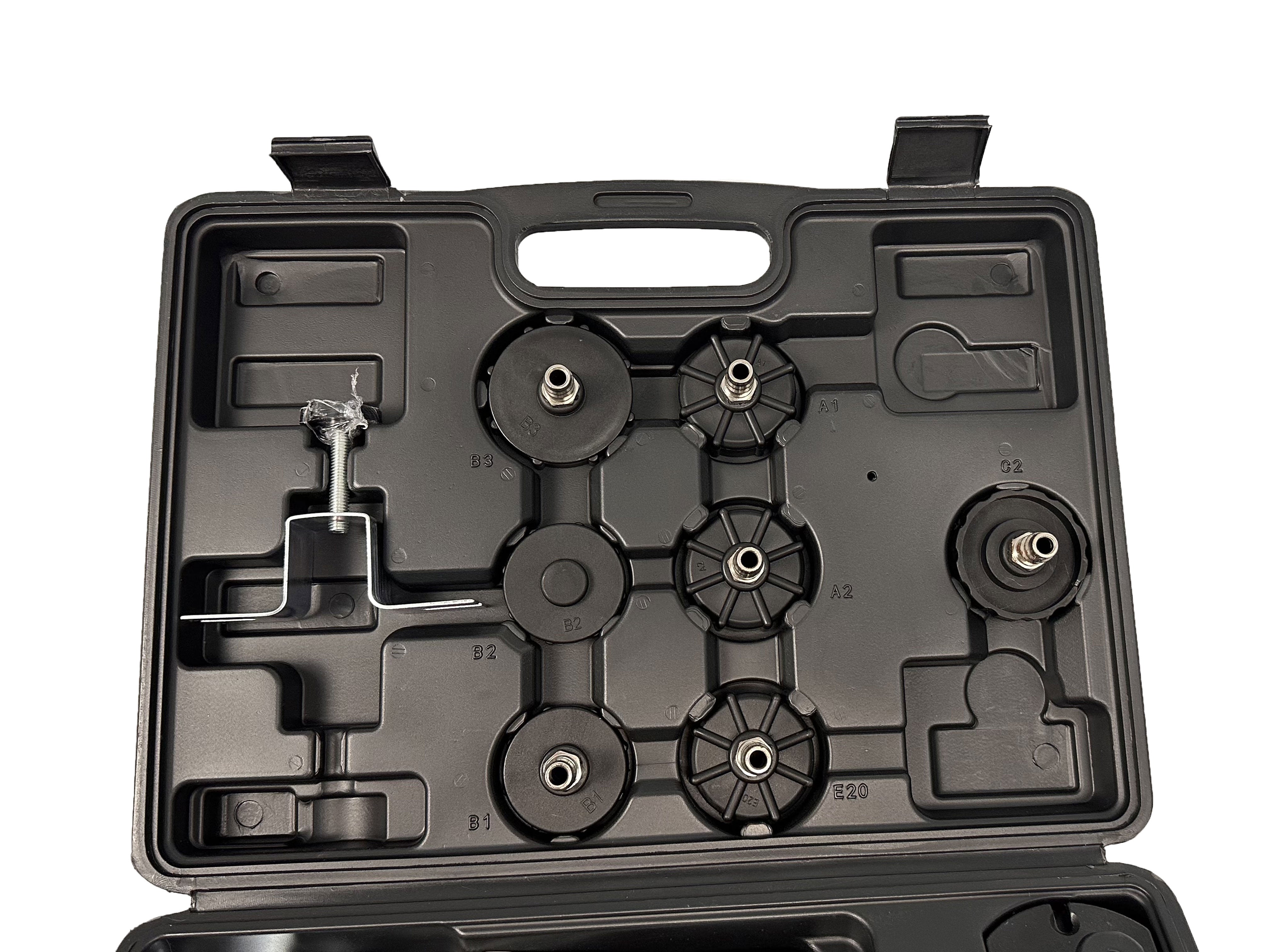 Spurgo freni auto e spurgo liquido freni con adattatori universale, pompa per spurgo multimarca, dispositivo per spurgo sistema dei freni, Gebo Tools