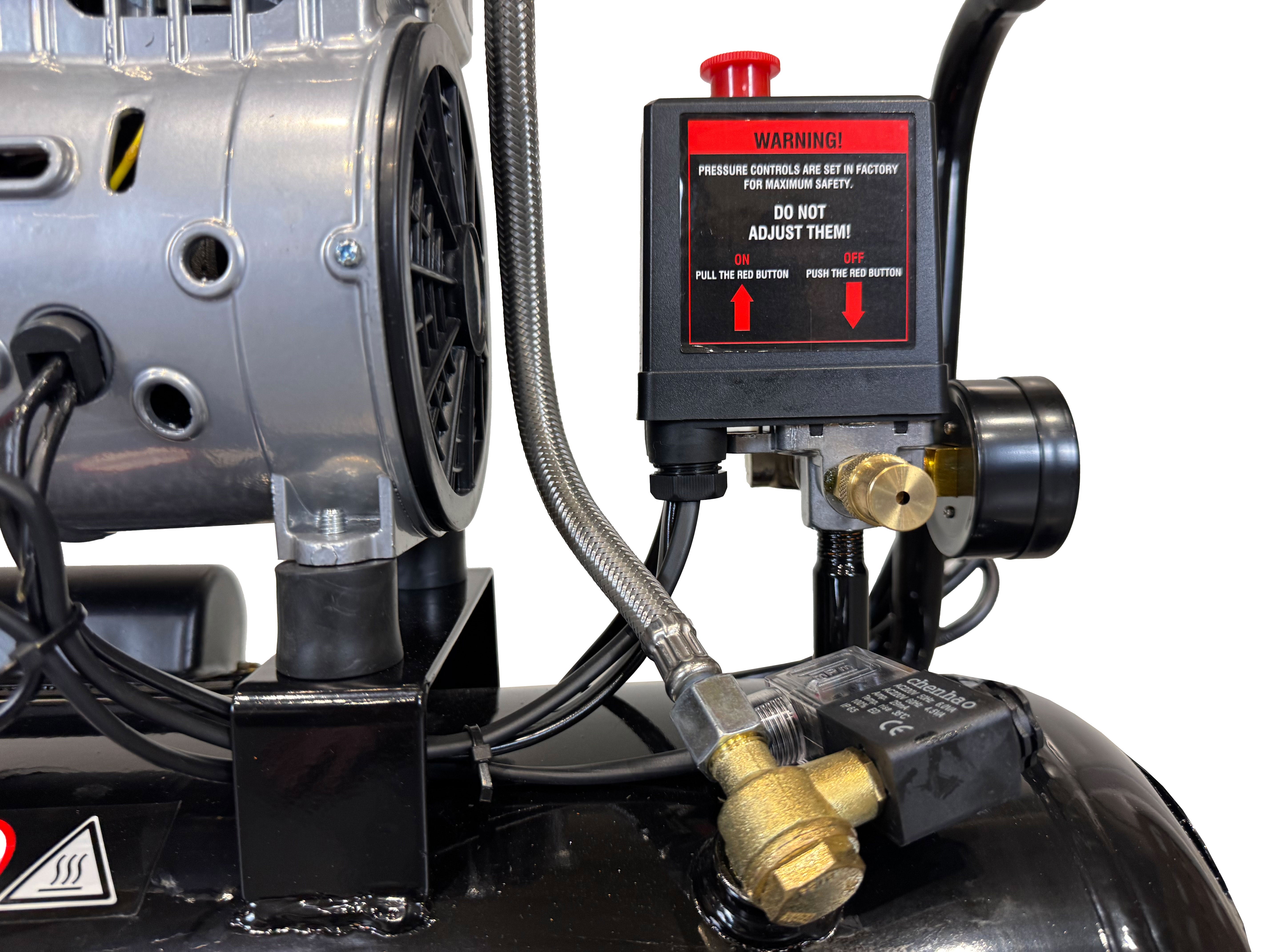 Compressore aria silenziato - con capacità del serbatoio di 24 litri - senza olio, oil free - per utensili pneumatici, Gebo Tools