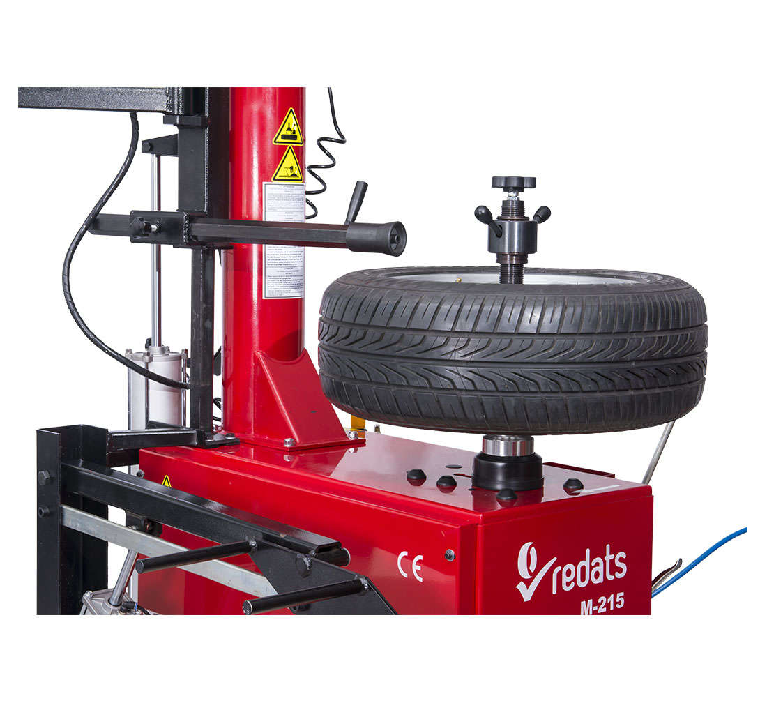 Smontagomme automatico professionale 28'' con sollevatore ruota e braccio ausiliario Run Flat