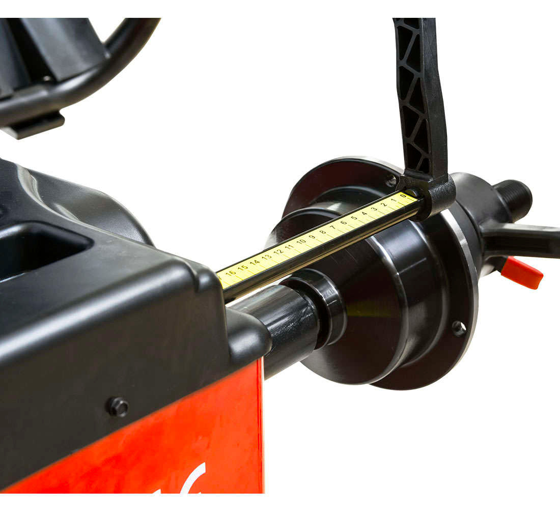 Equilibratrice automatica con display digitale, con acquisizione automatica del programma di equilibratura, diametro cerchio 10"-24", professionale, Redats Polonia