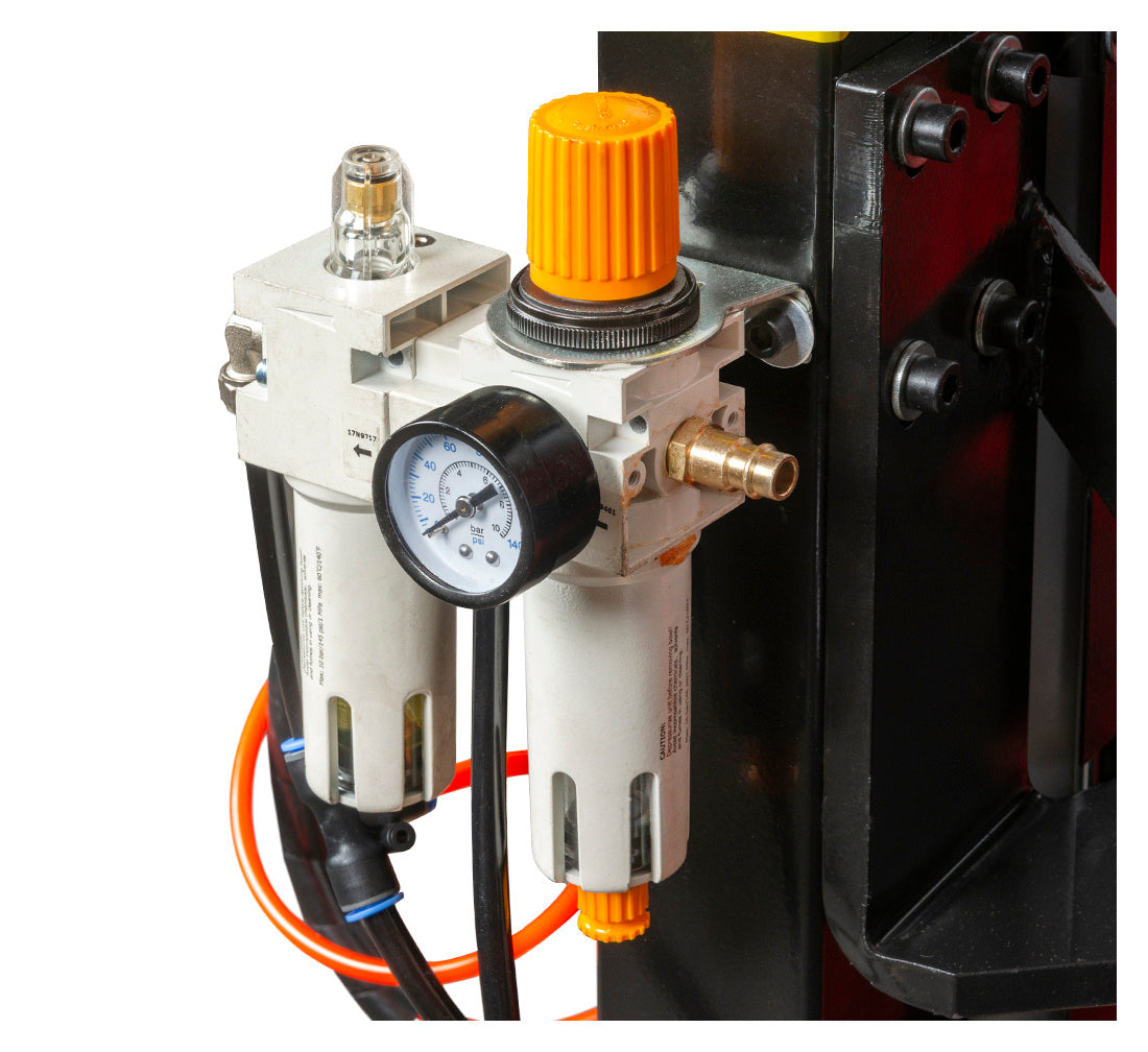 Smontagomme automatico, per ruote 12"–24", con braccio run flat, sistema di gonfiaggio integrato