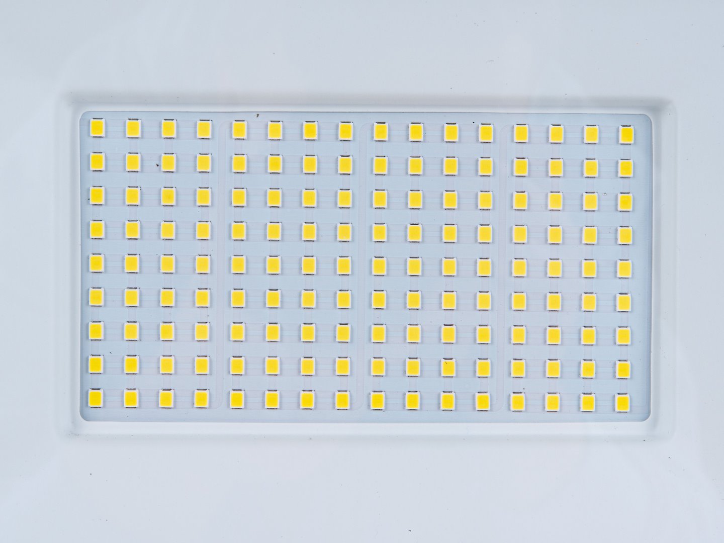 Proiettore LED 100 w con treppiede telescopico regolabile 60–160 cm, bianco neutro 4500 K, 10.000 LM GEKO