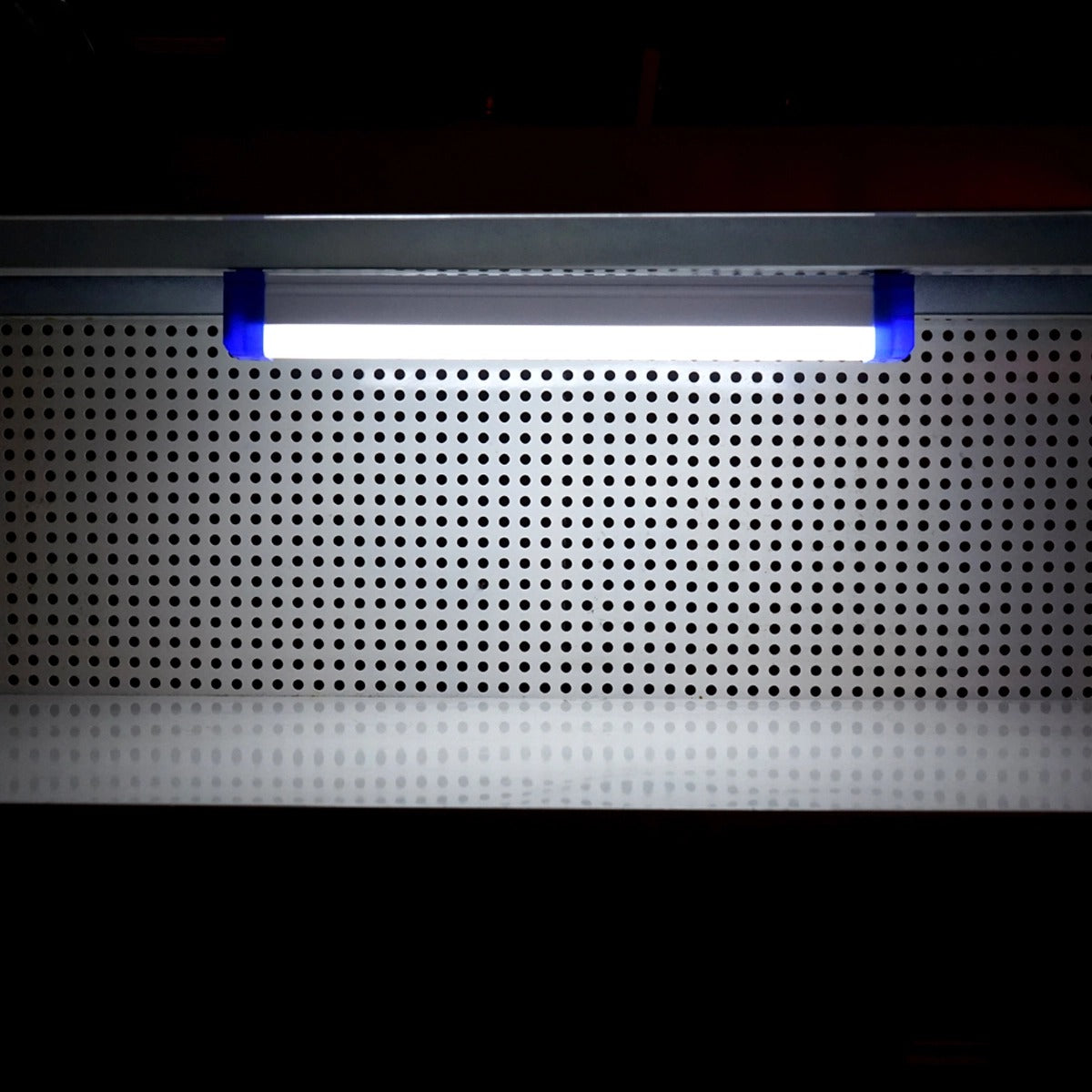 Luce LED, 60w 6500k magnetica ricaricabile, luce LED sottopensile lampada per officina, casa, 3600mah 520 x 23 x 38 mm ip20