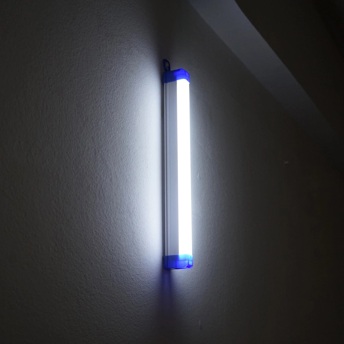 Luce LED, 60w 6500k magnetica ricaricabile, luce LED sottopensile lampada per officina, casa, 3600mah 520 x 23 x 38 mm ip20