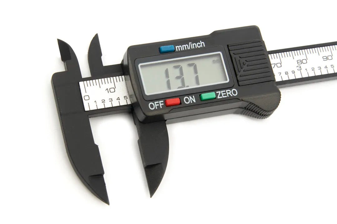 Calibro digitale elettronico precisione calibri 0.1 mm conversione mm/pollici, 100mm con asta piatta e display lcd micrometro digitale professionale per misurazione esterne, interne, profondità e di passo Hbm Olanda