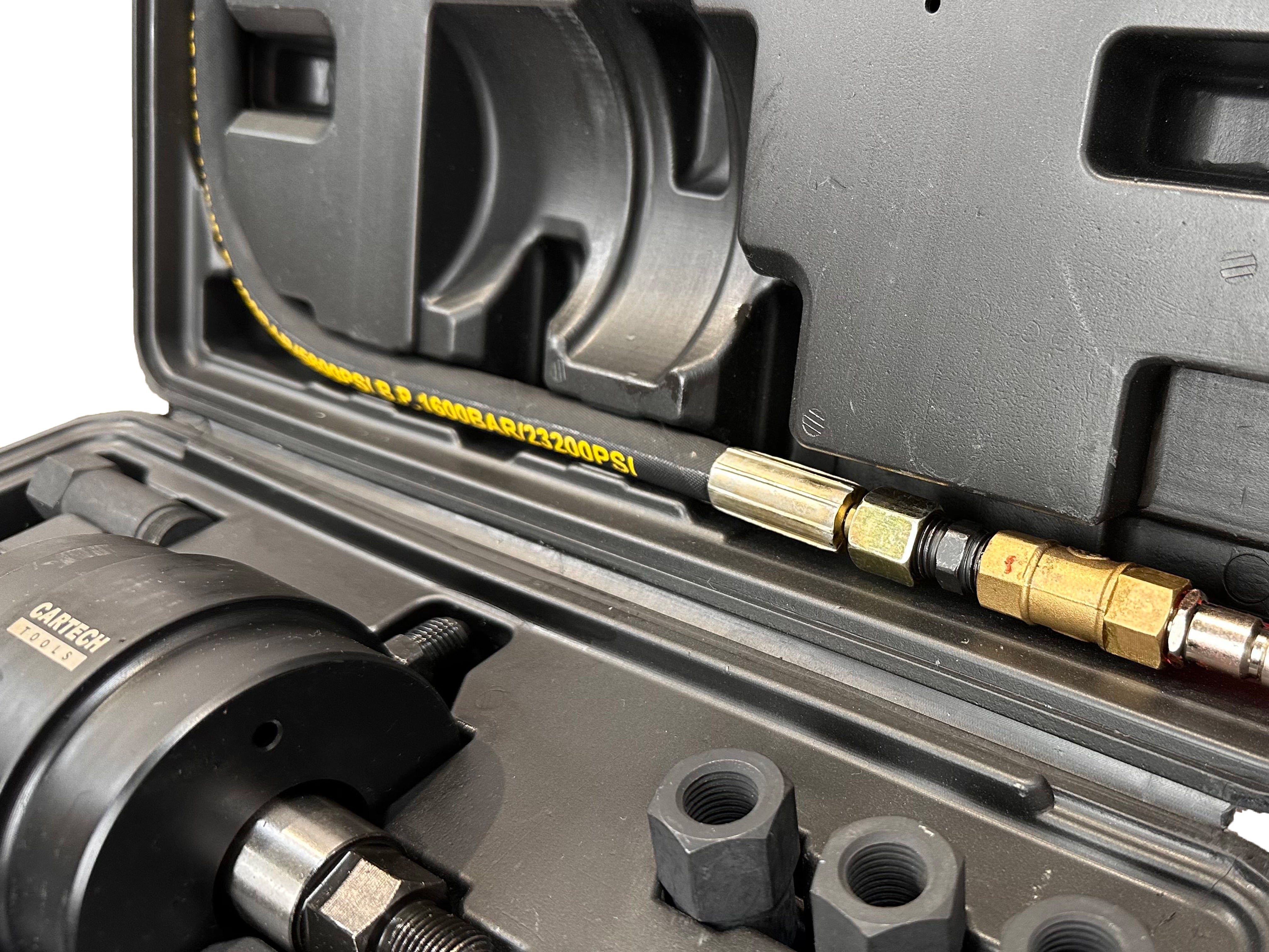 Estrattore pneumatico per iniettori diesel per rimuovere iniettori a vibrazione d'aria da 5-8 bar con martello estrattore, 19 adattatori, tubo di prolunga e connettori, 1000 Nm 21 pezzi Bosch Delphi Denso Siemens