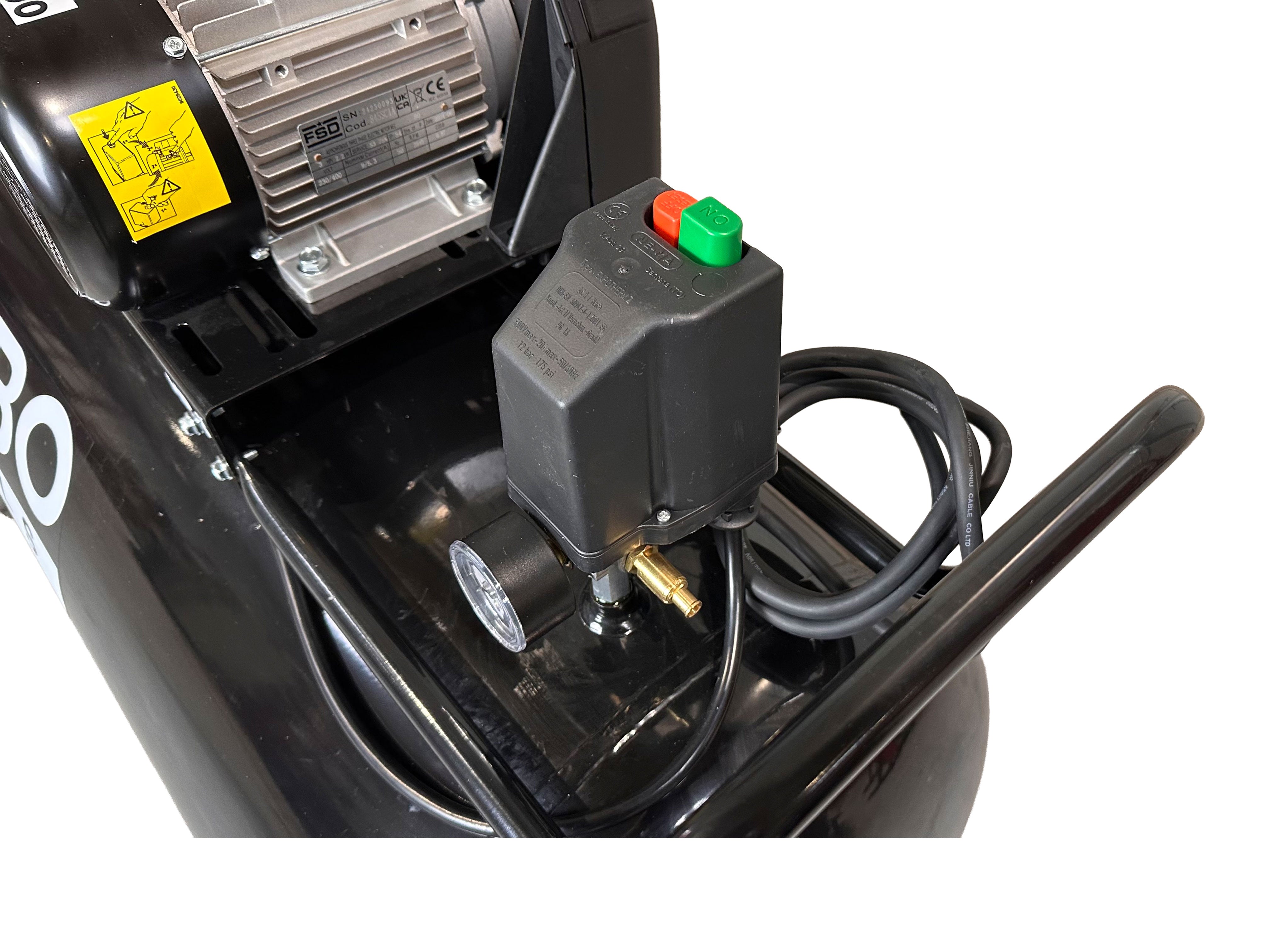 Compressore d'aria da 200 litri 3 HP 400 V, gonfiatore per pneumatici, kit di gonfiaggio per pneumatici da 40 l/min, pompa d'aria per auto, biciclette, palloni, materassi ad aria, barche gonfiabili con cavo alimentazione tubo aria manometro, Gebo Tools