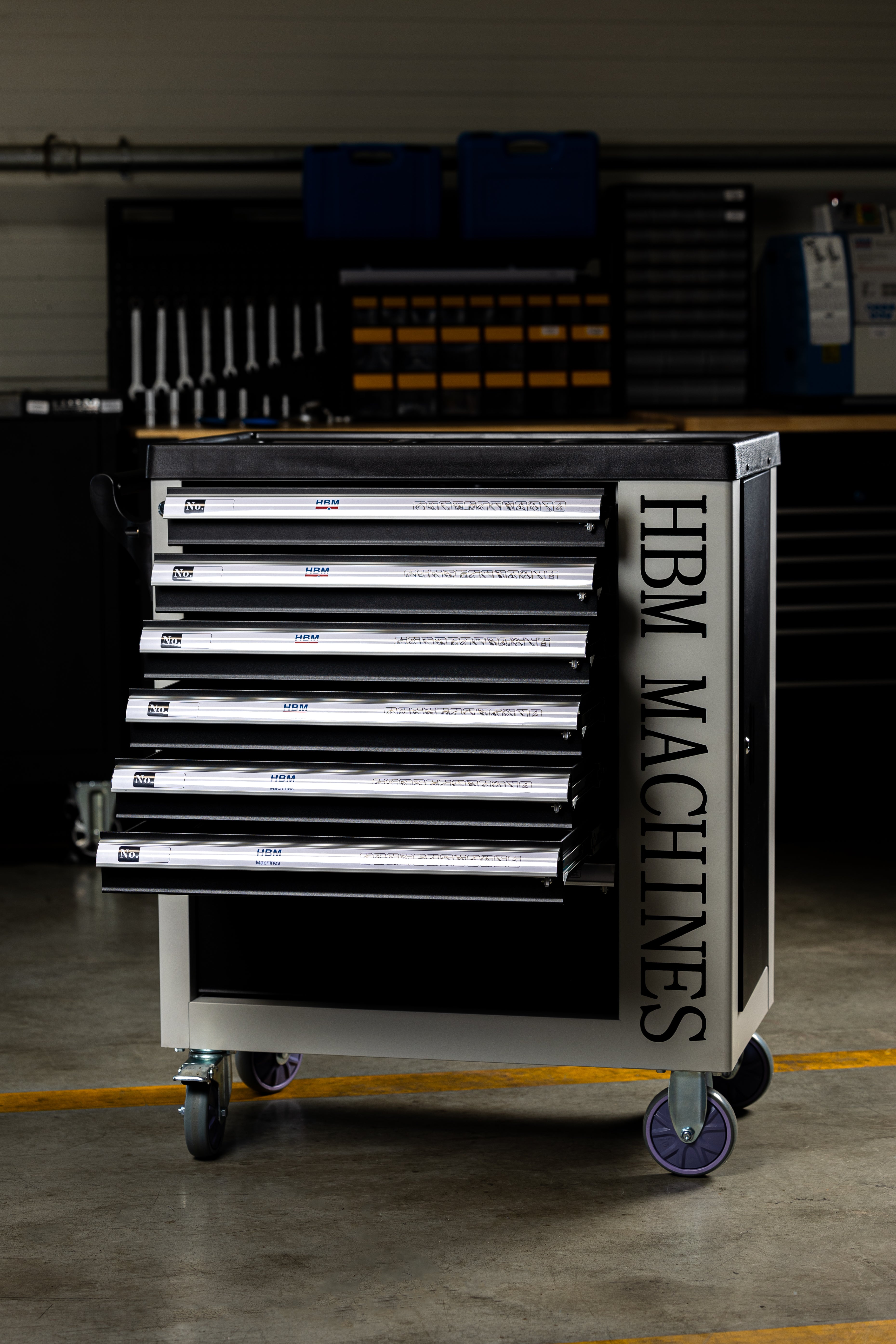 Carrello completo di attrezzi set 245 pezzi con 7 cassetti 6 scomparti e ruote da officina Carbon premium Olanda