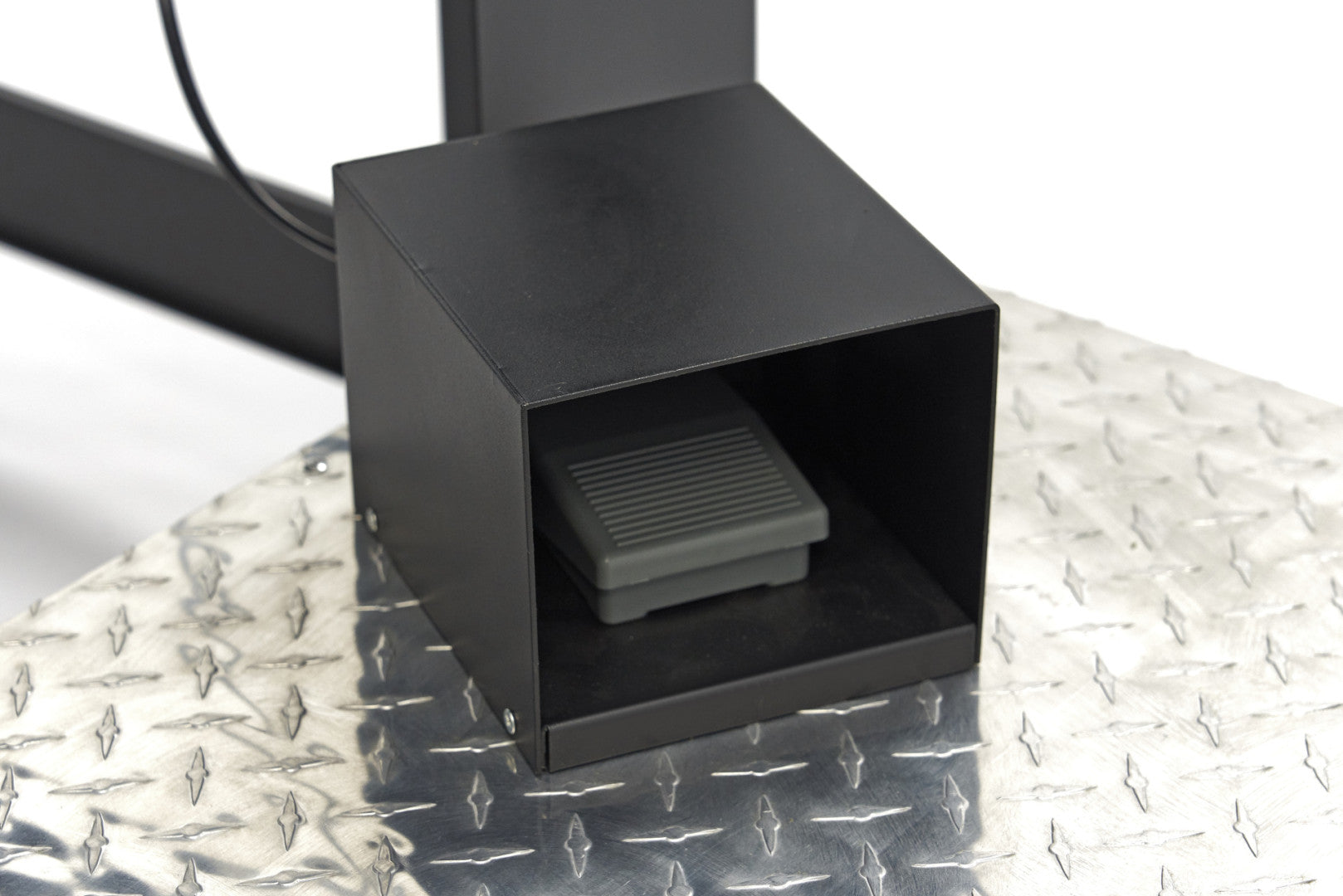 Cabina di sabbiatura/sabbiatrice a pressione professionale con doppio aspiratore, con 2 estrattori SBC 990 litri