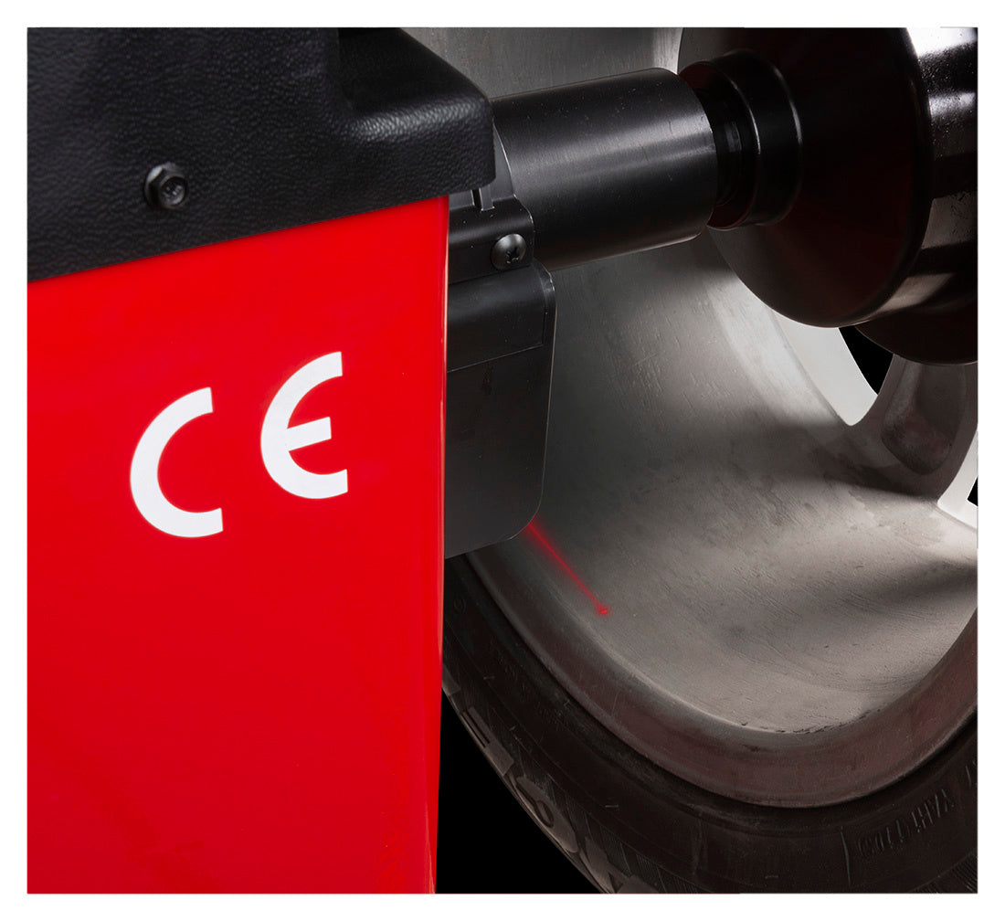 Equilibratrice automatica con display digitale, a pedale, con acquisizione del programma di equilibratura, diametro cerchione 24'', professionale, Redats Polonia