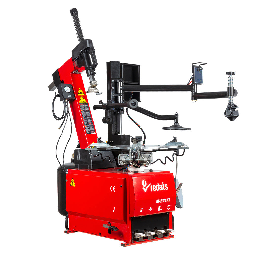 Smontagomme automatico, per ruote 12"–24", con braccio run flat, sistema di gonfiaggio integrato