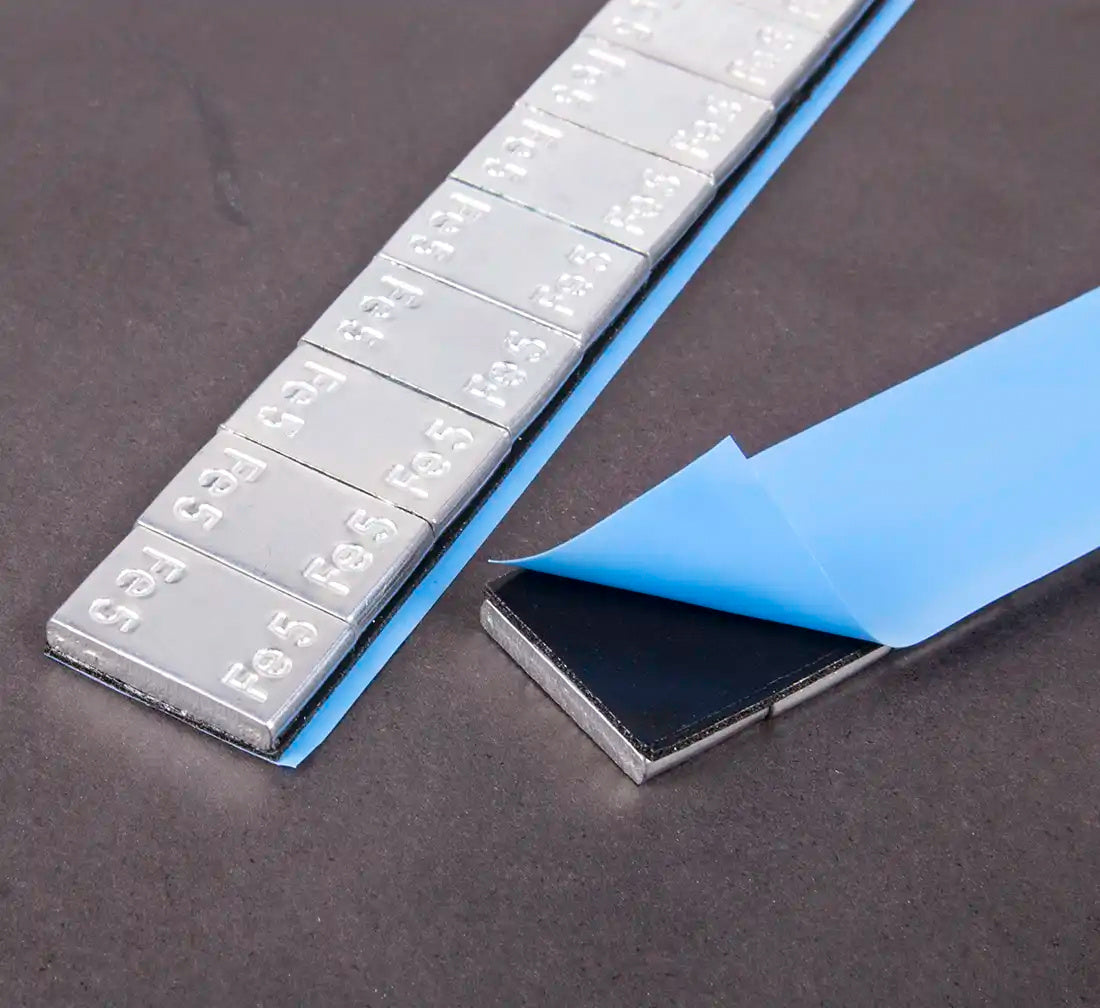 Striscia adesiva pesi equilibratura, contrappesi adesivi per cerchioni auto, pesi di bilanciatura, per auto, furgoni e SUV, 5 g Fe Edgy 100 strisce